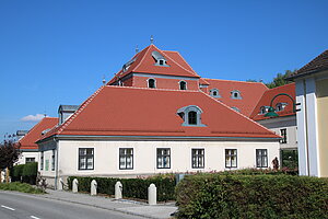 Schloss Gutenbrunn, frühklassizistischer Bau, 1771-85 durch Josef von Fürnberg errichtet